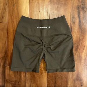 Alphalete Amplify Shorts